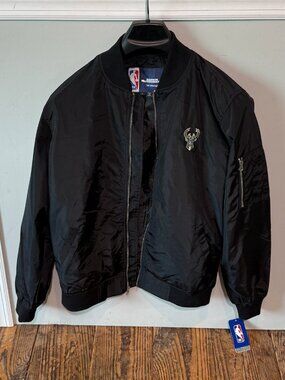 NEW Milwaukee Bucks Jeff Hamilton Satin Bomber Jacket Mens Size Large Black NWT